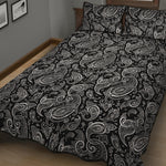Black And White Paisley Pattern Print Quilt Bed Set