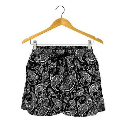Black And White Paisley Pattern Print Women's Shorts