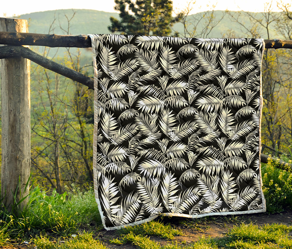 Black And White Palm Leaves Print Quilt