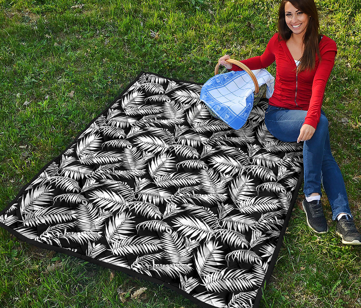 Black And White Palm Leaves Print Quilt