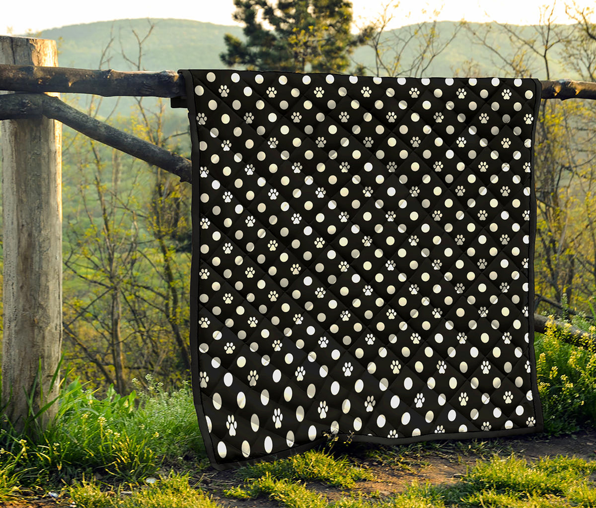 Black And White Paw And Polka Dot Print Quilt