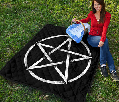 Black And White Pentagram Symbol Print Quilt