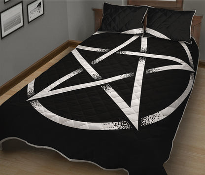 Black And White Pentagram Symbol Print Quilt Bed Set