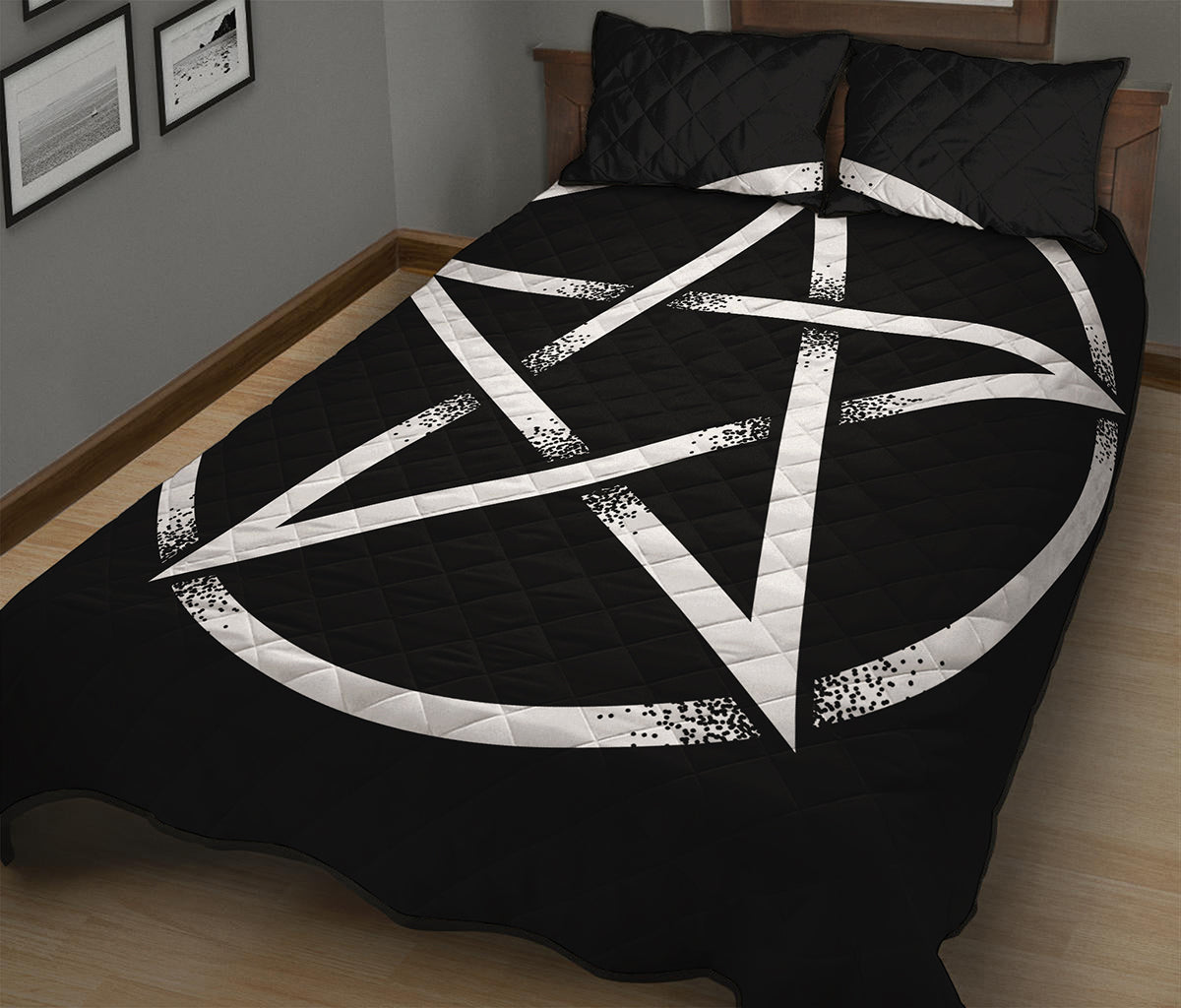 Black And White Pentagram Symbol Print Quilt Bed Set