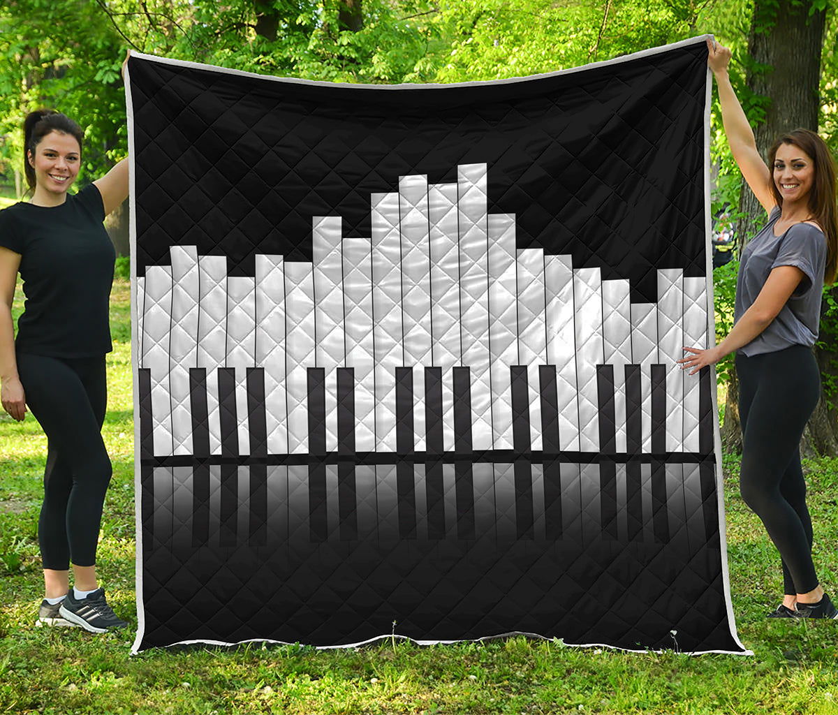 Black And White Piano Keyboard Print Quilt