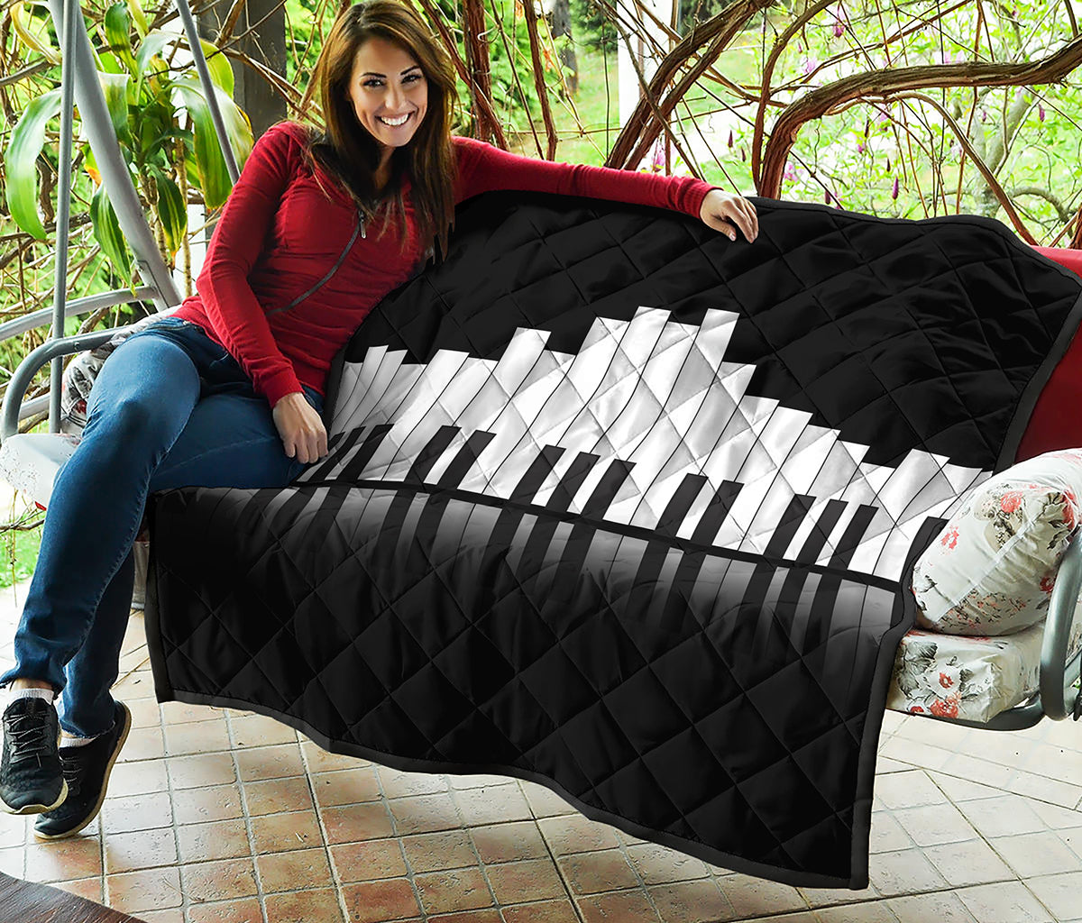 Black And White Piano Keyboard Print Quilt