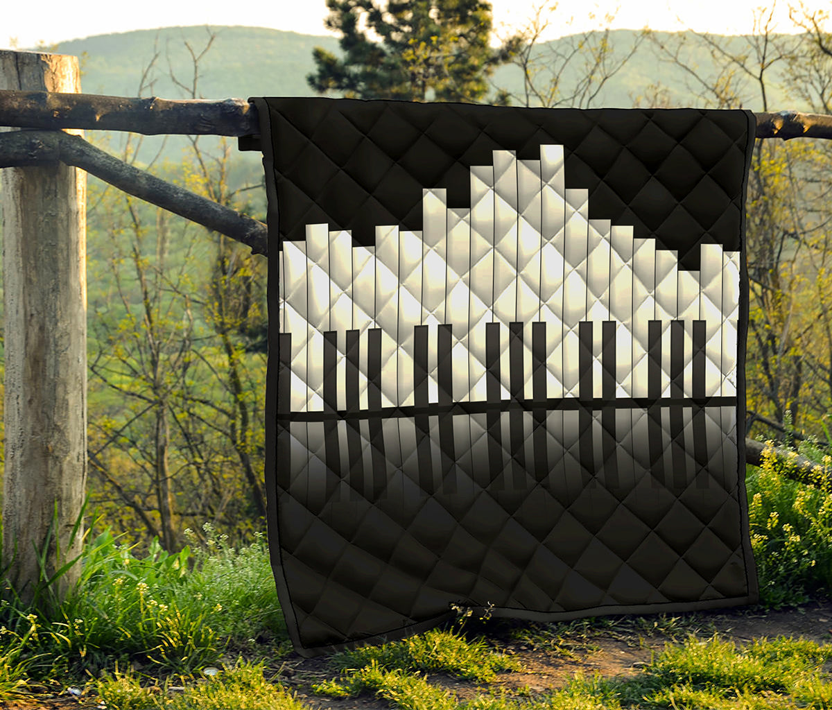 Black And White Piano Keyboard Print Quilt