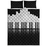 Black And White Piano Keyboard Print Quilt Bed Set