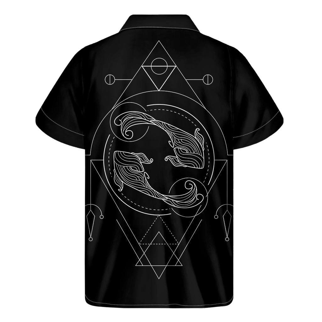 Black And White Pisces Sign Print Men's Short Sleeve Shirt