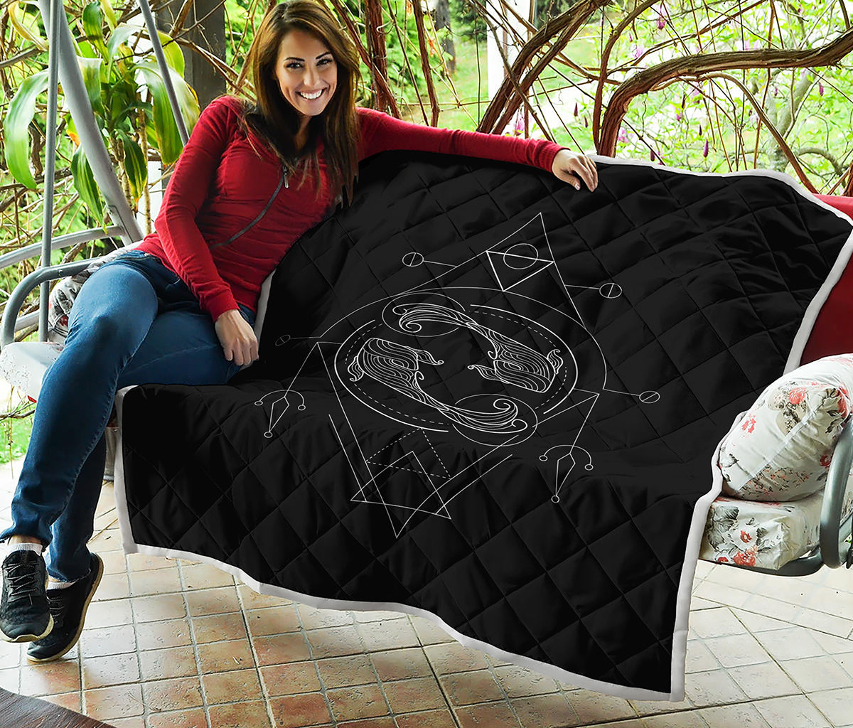 Black And White Pisces Sign Print Quilt