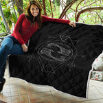 Black And White Pisces Sign Print Quilt