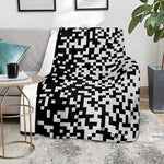 Black And White Pixel Pattern Print Blanket