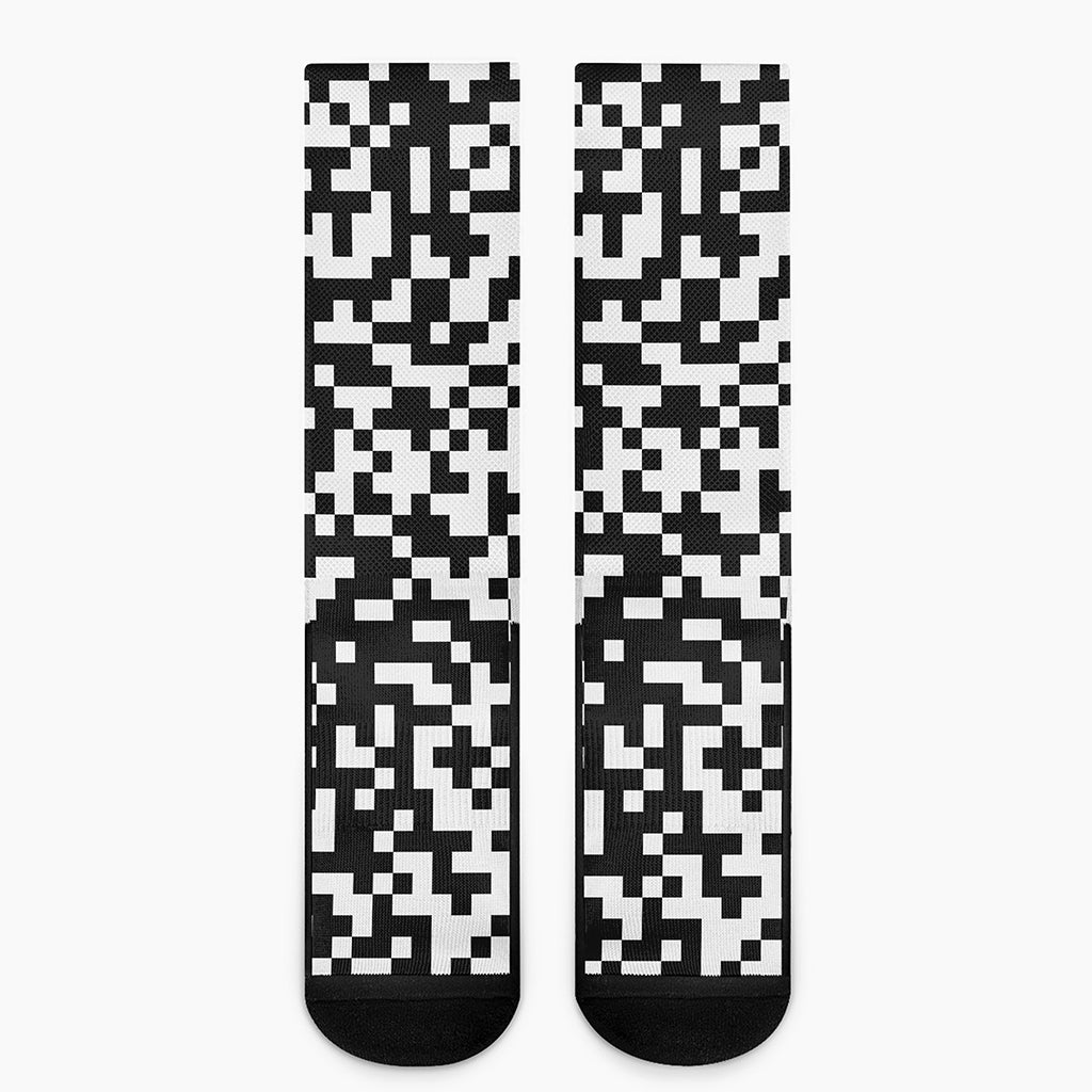 Black And White Pixel Pattern Print Crew Socks