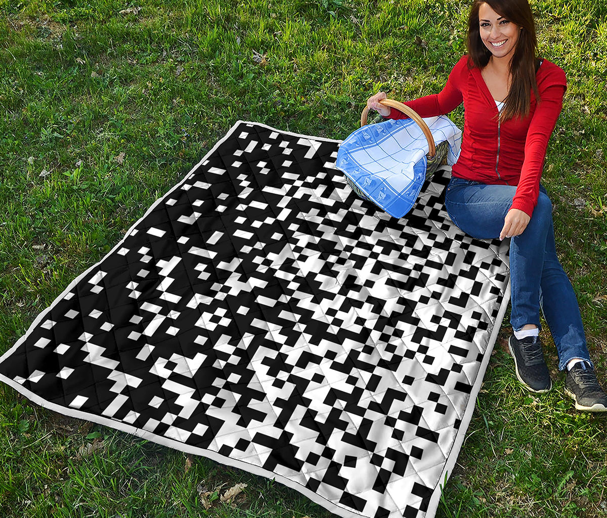 Black And White Pixel Pattern Print Quilt