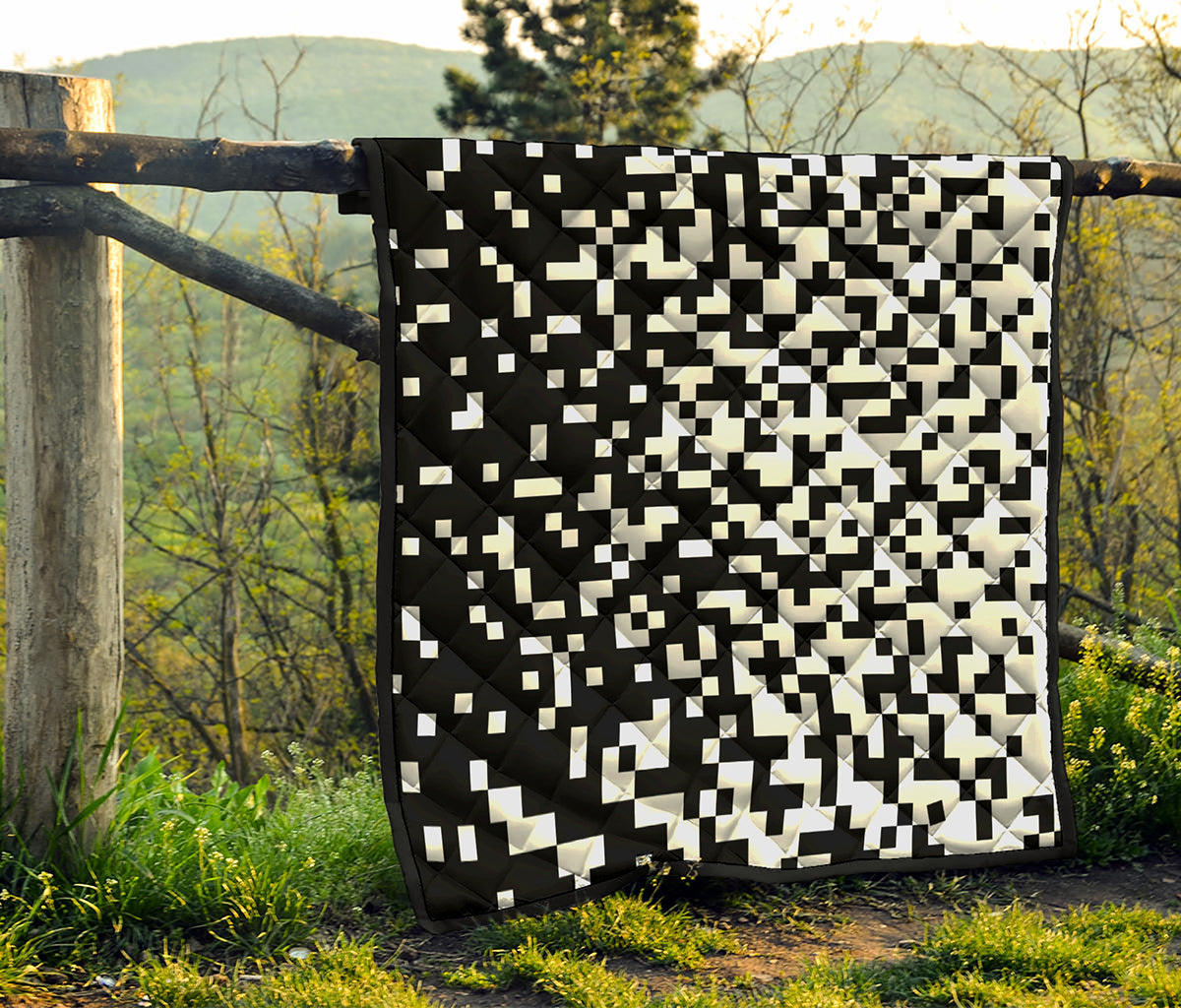 Black And White Pixel Pattern Print Quilt