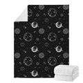 Black And White Planets Pattern Print Blanket