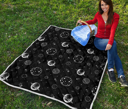 Black And White Planets Pattern Print Quilt