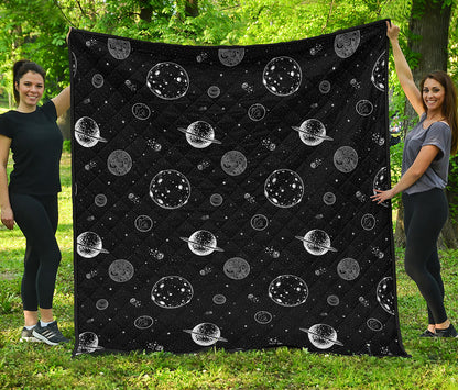 Black And White Planets Pattern Print Quilt