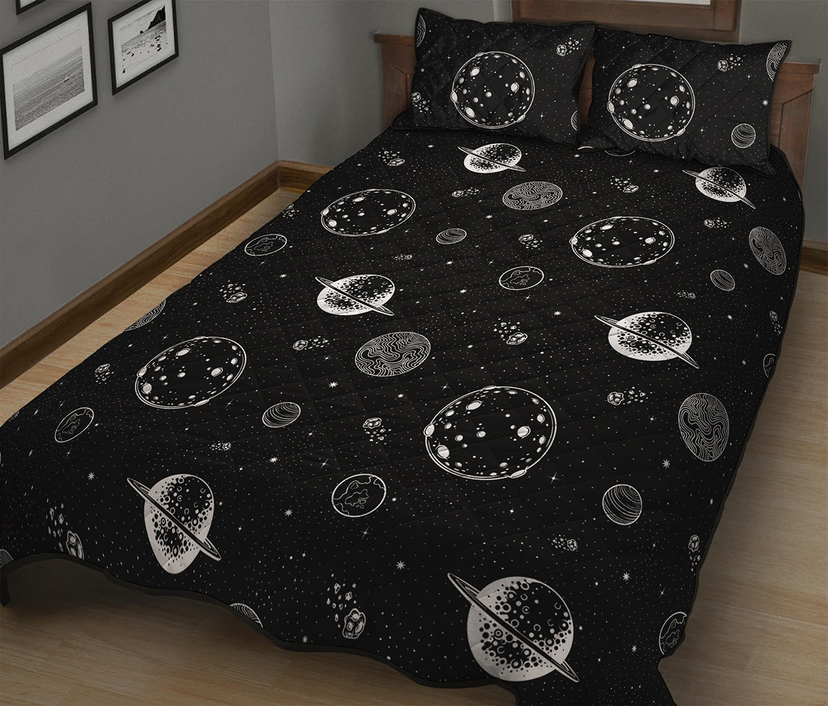 Black And White Planets Pattern Print Quilt Bed Set
