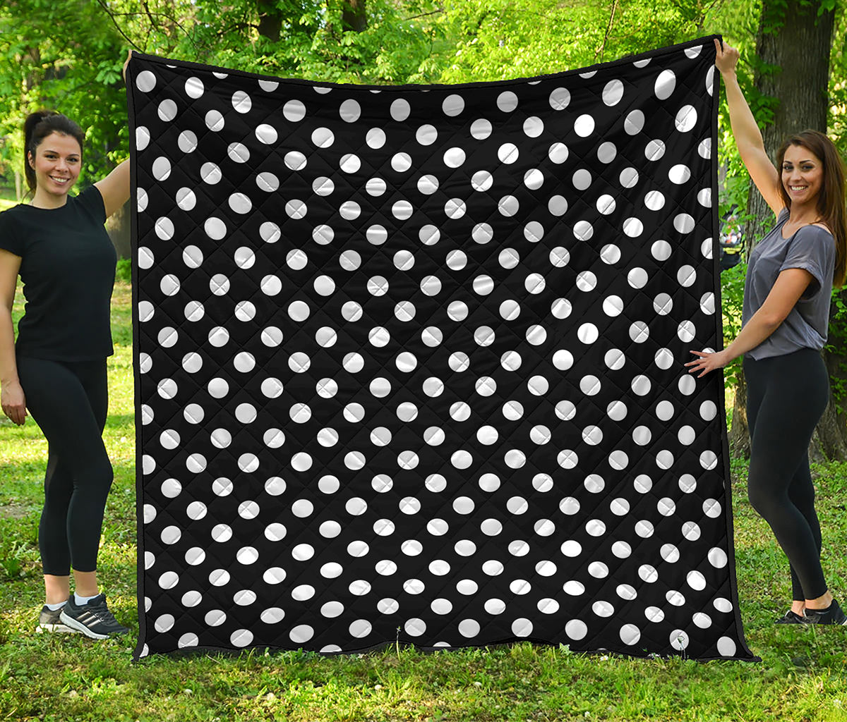 Black And White Polka Dot Pattern Print Quilt