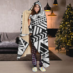 Black And White Polynesian Pattern Print Hooded Blanket