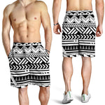 Black And White Polynesian Pattern Print Men's Shorts