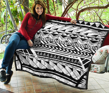 Black And White Polynesian Pattern Print Quilt
