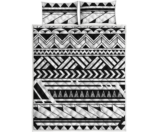 Black And White Polynesian Pattern Print Quilt Bed Set