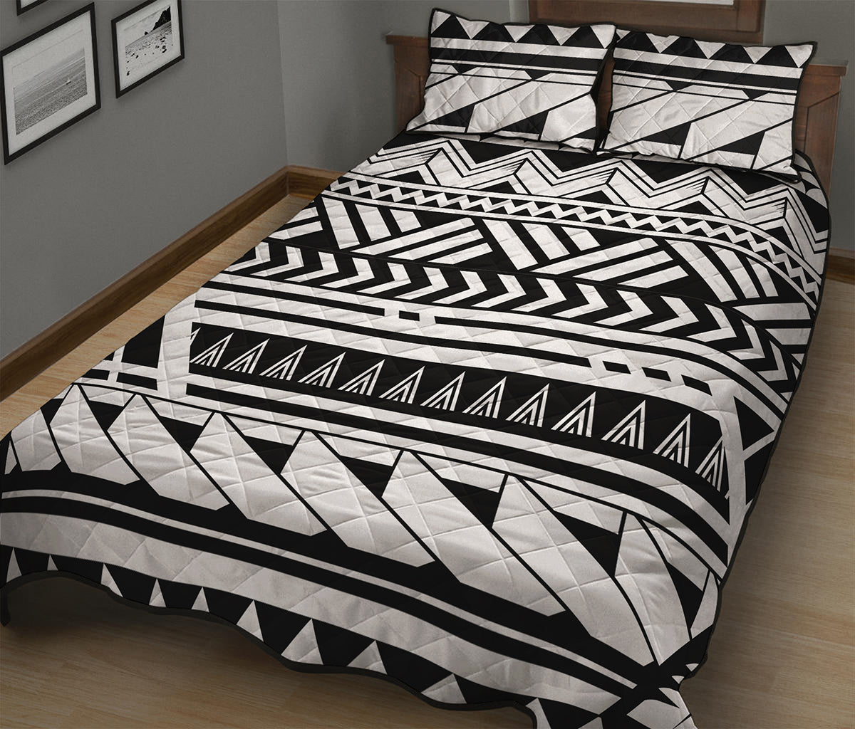 Black And White Polynesian Pattern Print Quilt Bed Set