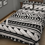 Black And White Polynesian Pattern Print Quilt Bed Set