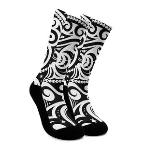 Black And White Polynesian Tattoo Print Crew Socks