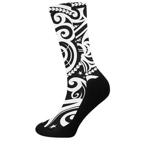 Black And White Polynesian Tattoo Print Crew Socks