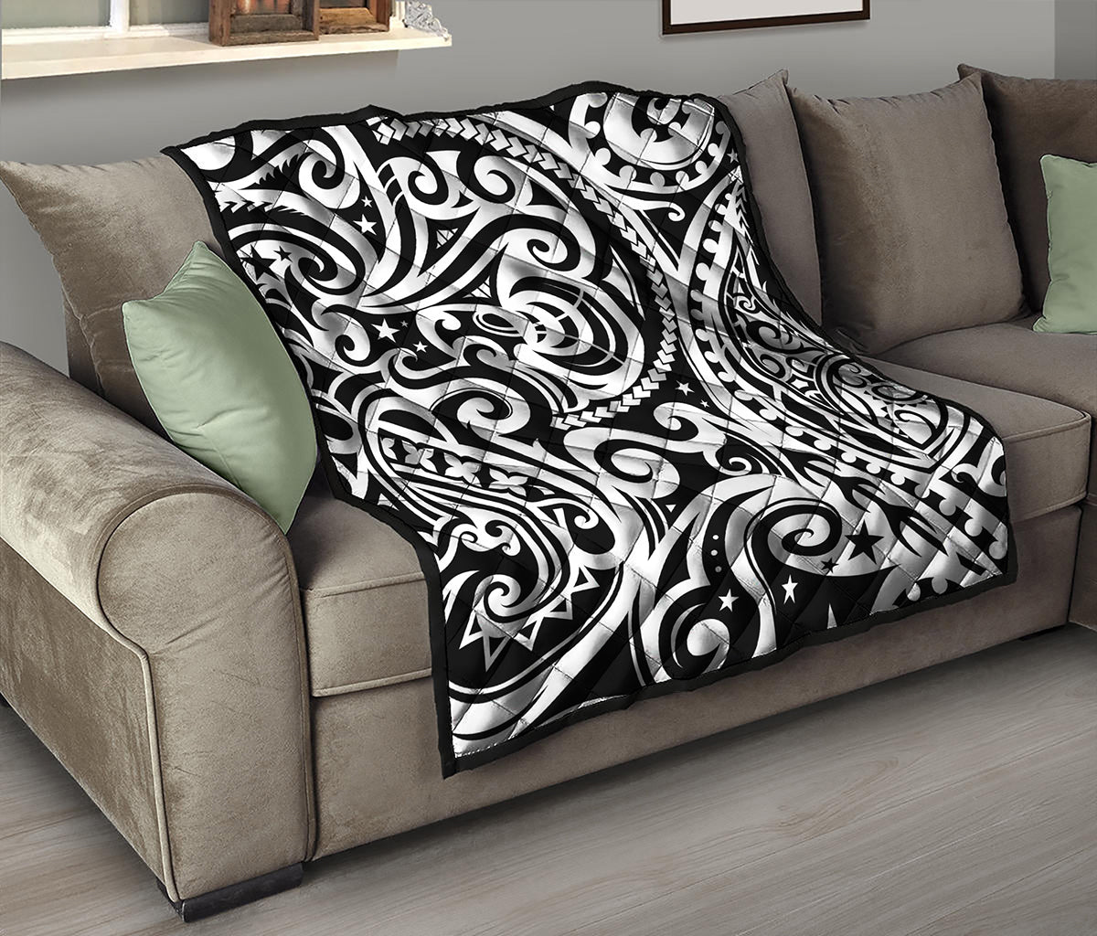 Black And White Polynesian Tattoo Print Quilt