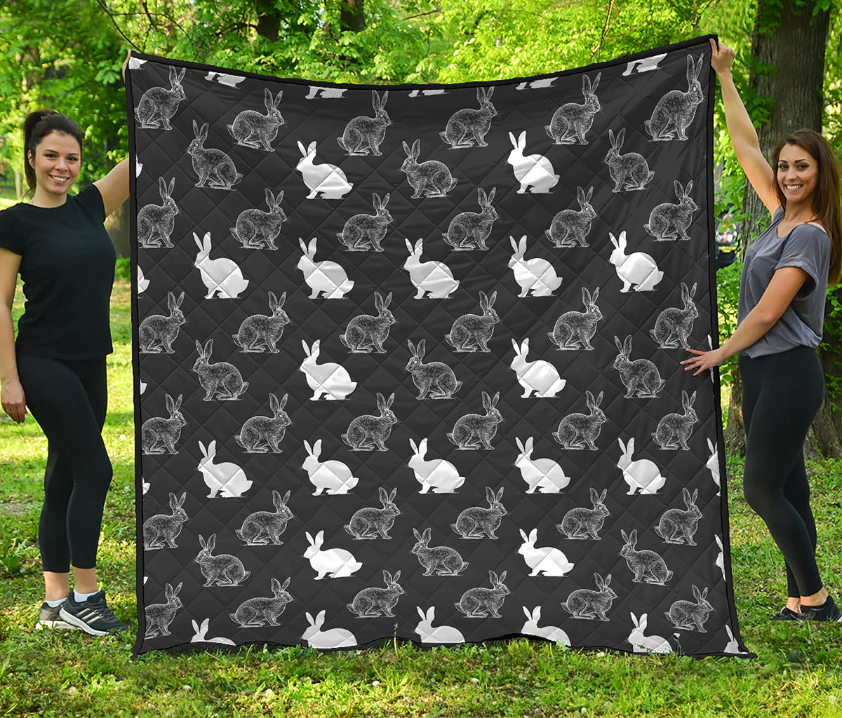 Black And White Rabbit Pattern Print Quilt