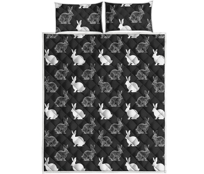 Black And White Rabbit Pattern Print Quilt Bed Set