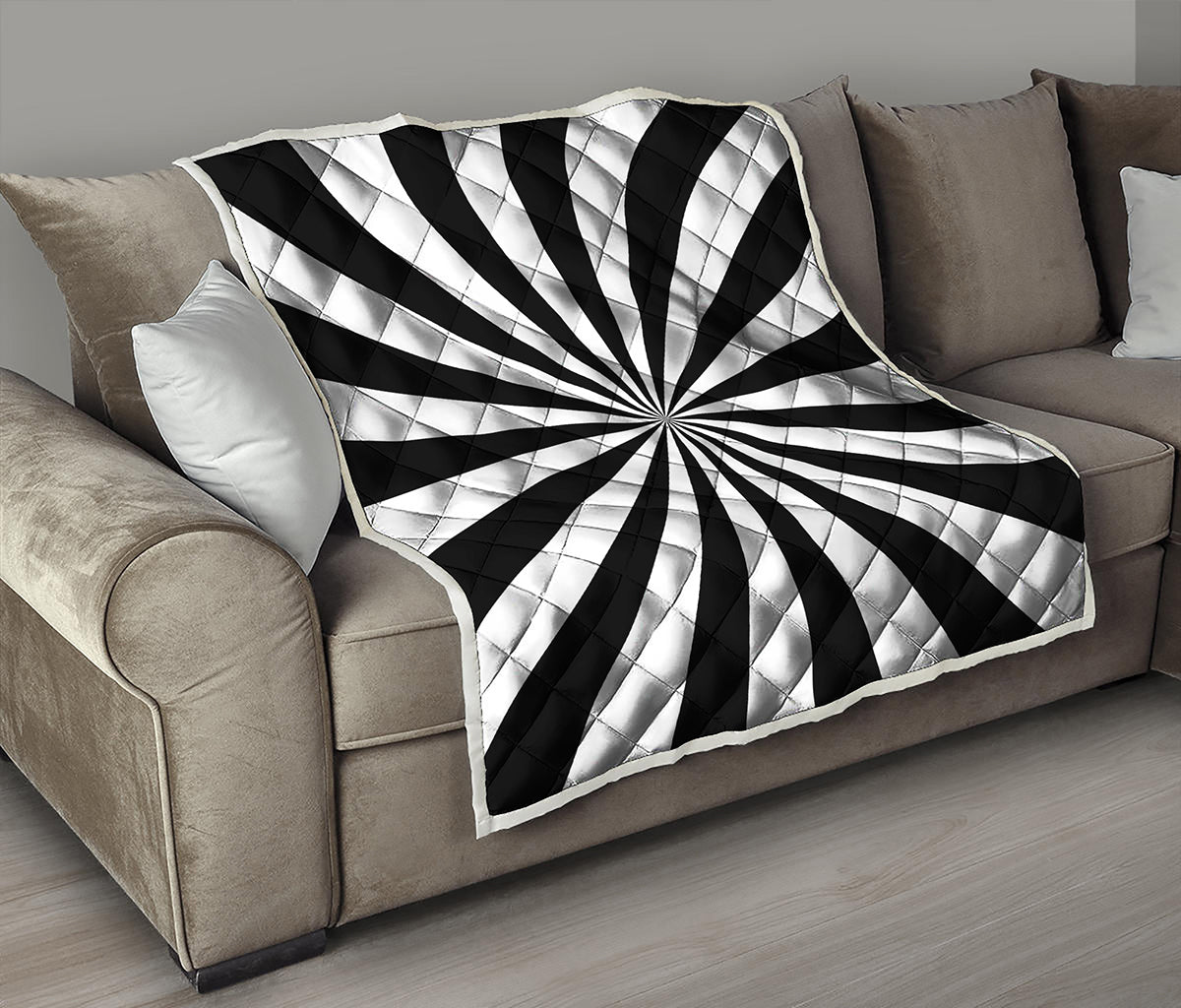 Black And White Radial Rays Print Quilt