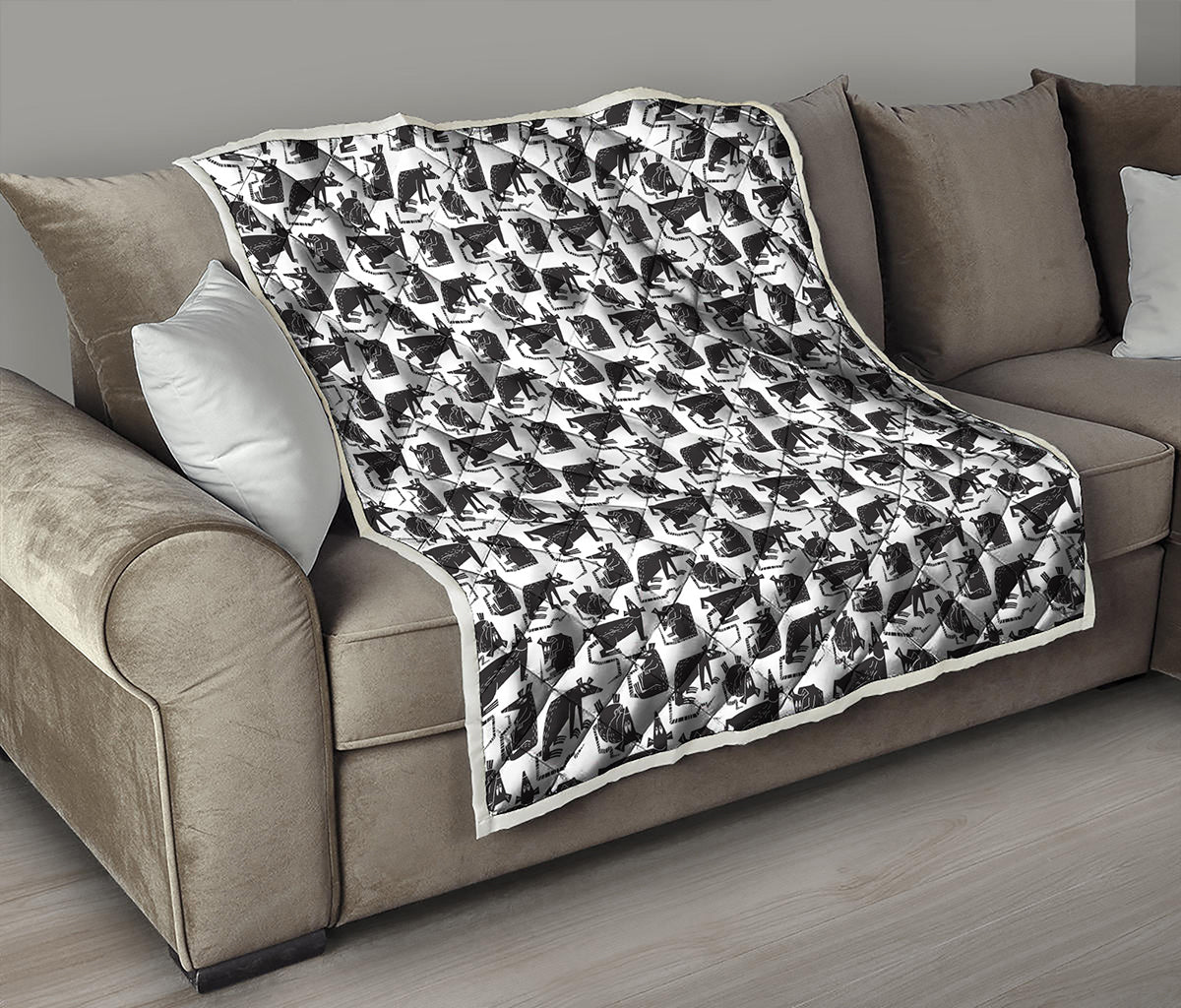 Black And White Rat Pattern Print Quilt