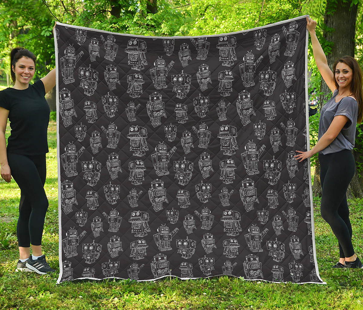 Black And White Robot Pattern Print Quilt