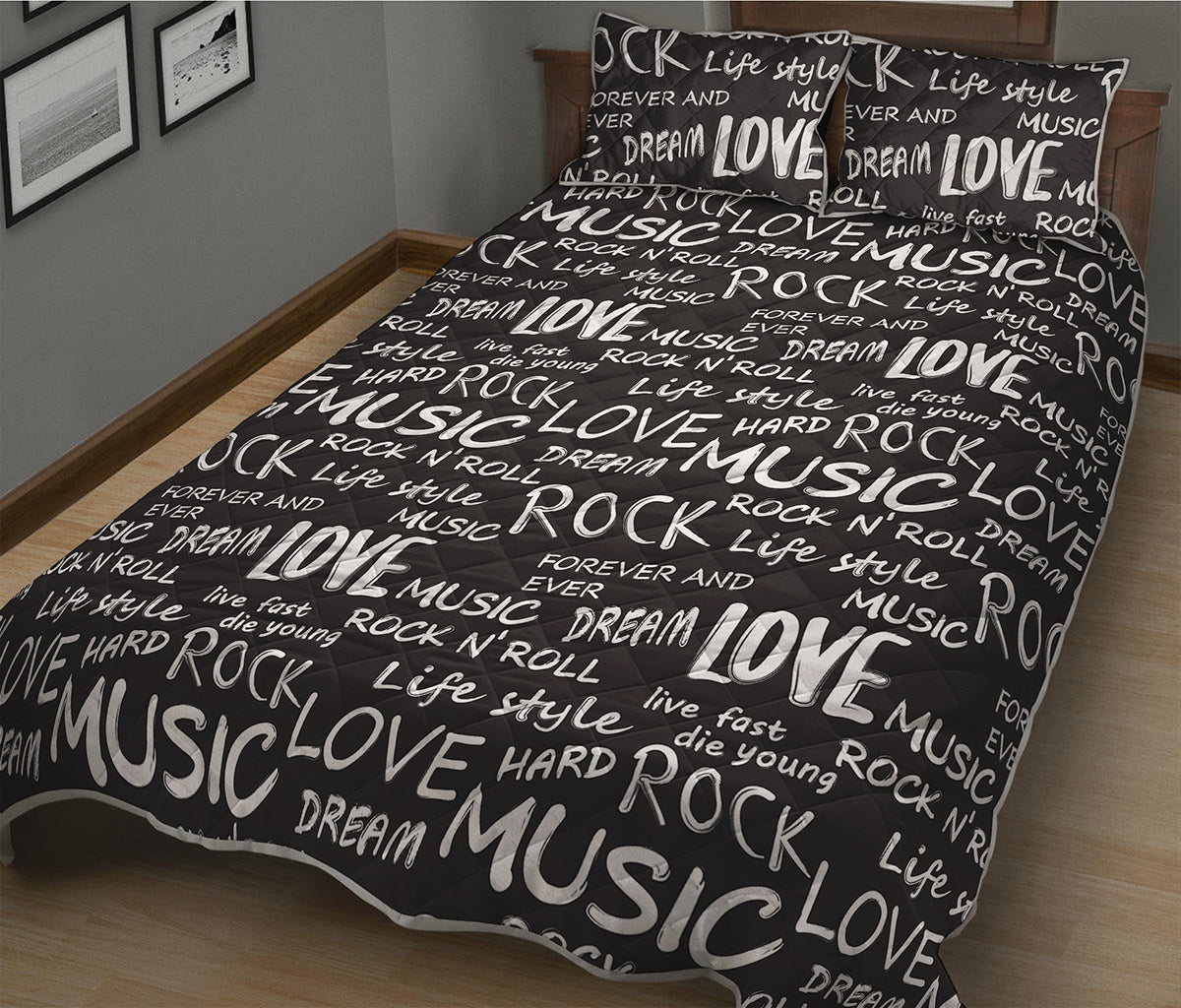 Black And White Rock And Roll Print Quilt Bed Set