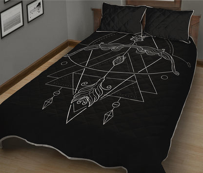 Black And White Sagittarius Sign Print Quilt Bed Set