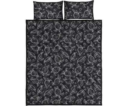 Black And White Sea Turtle Pattern Print Quilt Bed Set