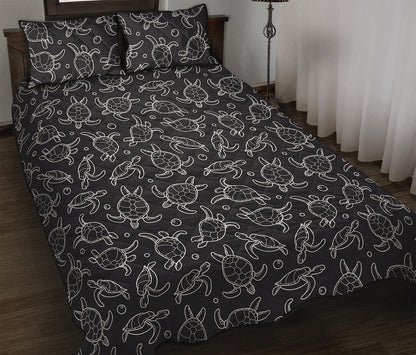 Black And White Sea Turtle Pattern Print Quilt Bed Set
