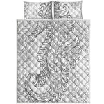 Black And White Seahorse Print Quilt Bed Set