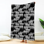 Black And White Sheep Pattern Print Blanket