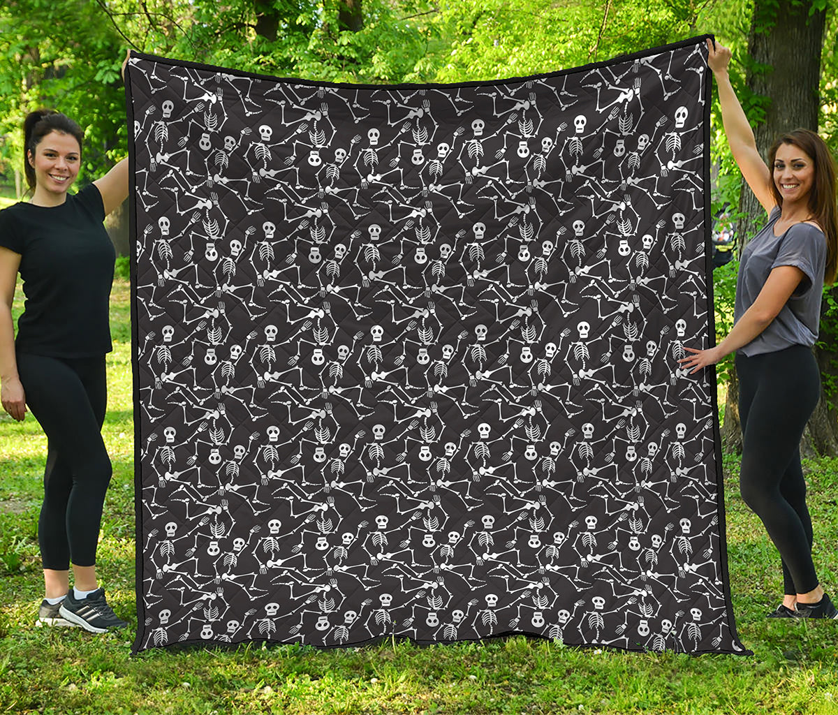 Black And White Skeleton Pattern Print Quilt