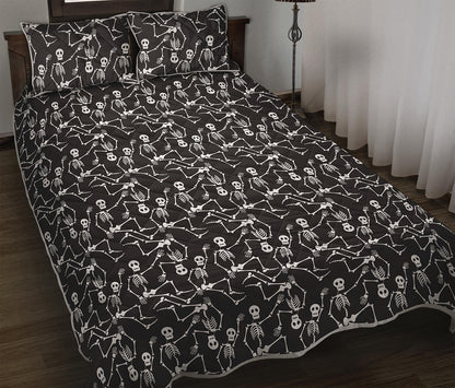 Black And White Skeleton Pattern Print Quilt Bed Set