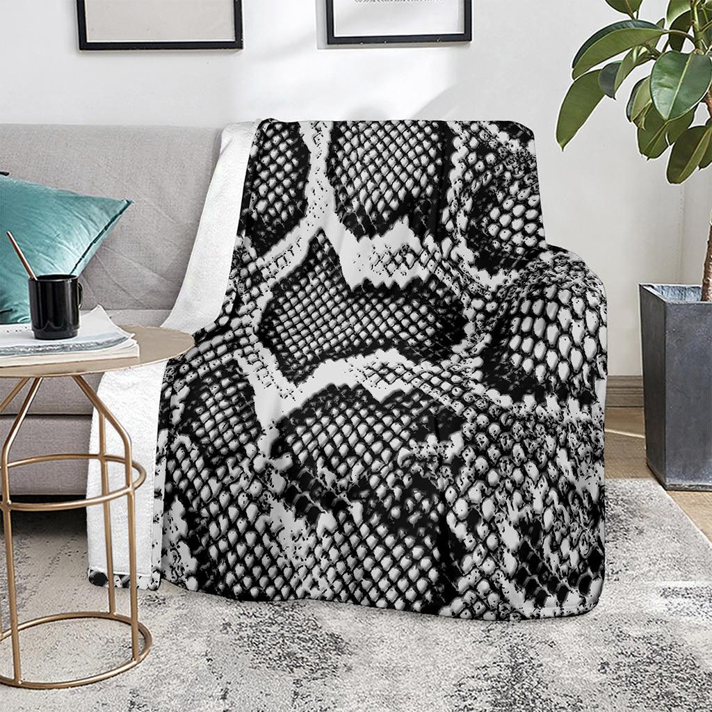 Black And White Snakeskin Print Blanket