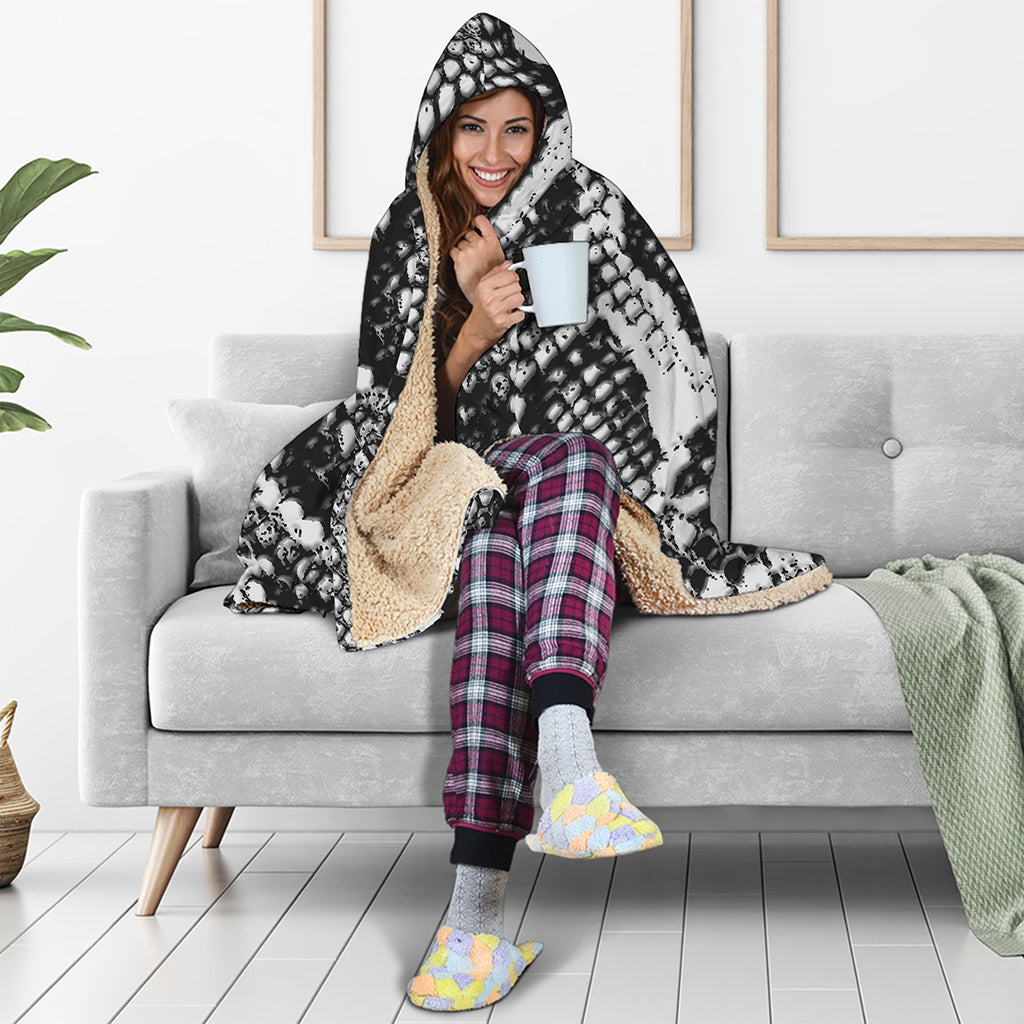 Black And White Snakeskin Print Hooded Blanket