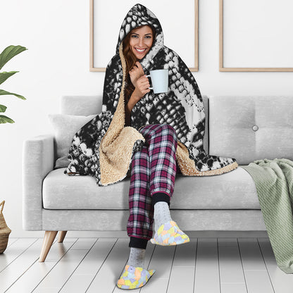 Black And White Snakeskin Print Hooded Blanket