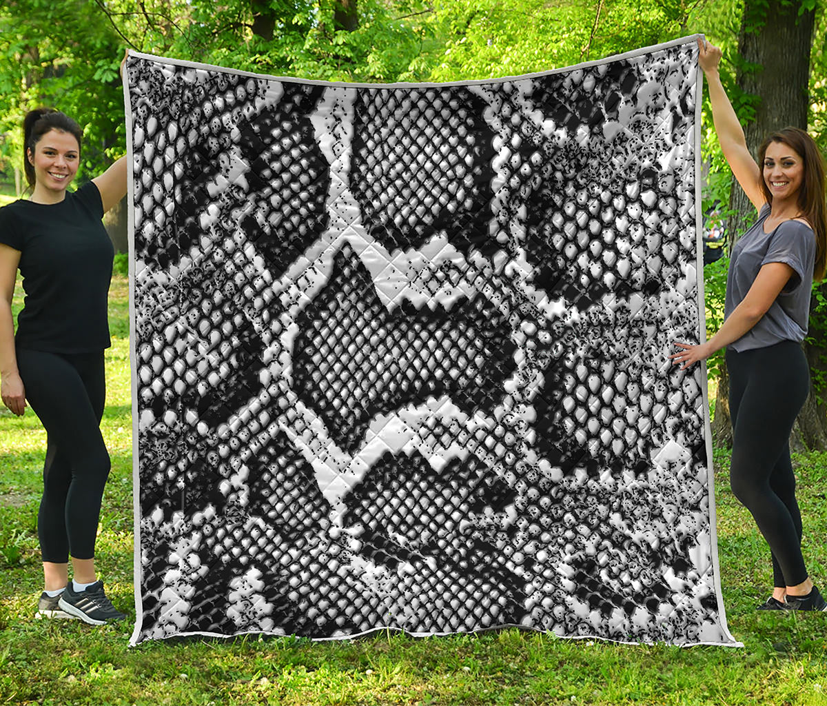 Black And White Snakeskin Print Quilt